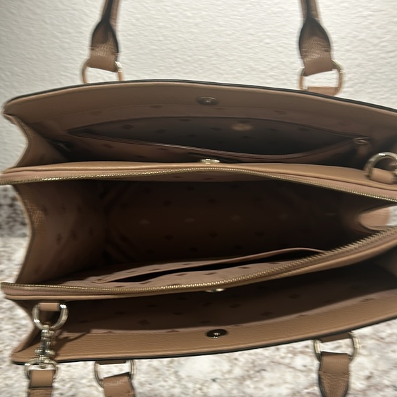 Kate Spade medium triple compartment zip top satchel w/ crossbody strap - Picture 3 of 5